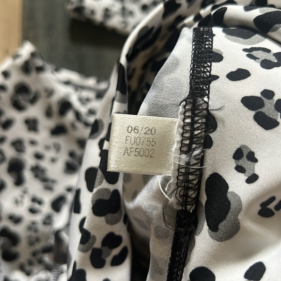 ADIDAS x Stella McCartney Cropped Leopard-Print Stretch Leggings Size: XS - Picture 15 of 16